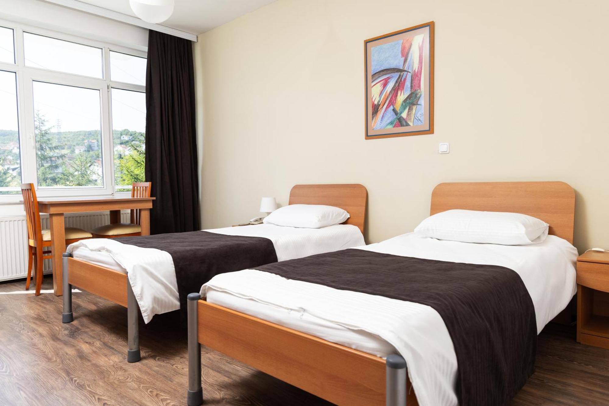 פרישטינה Hotel Luxor מראה חיצוני תמונה